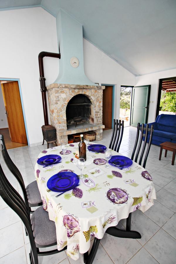 Guest House Beverin Сали Экстерьер фото