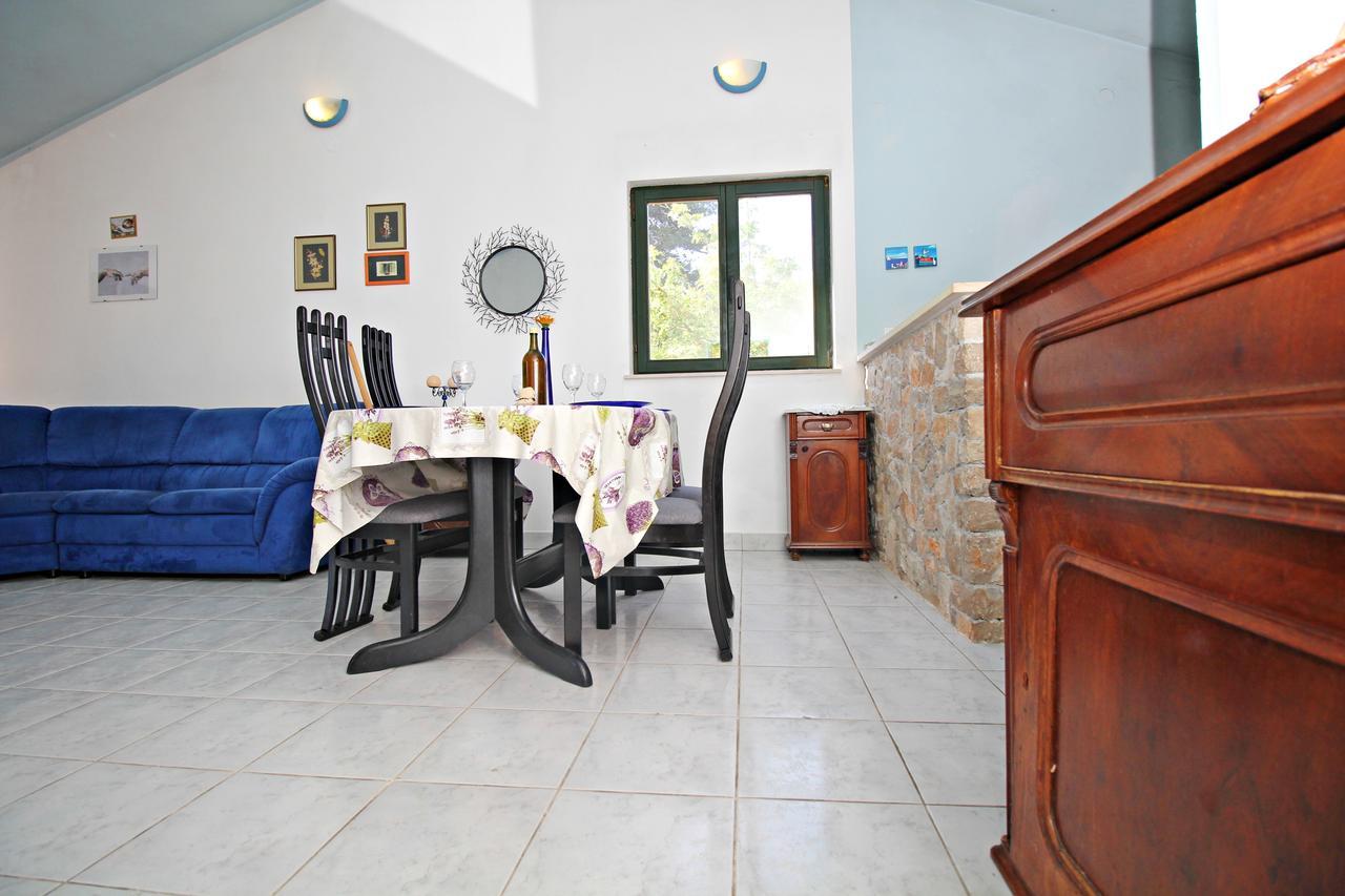 Guest House Beverin Сали Экстерьер фото